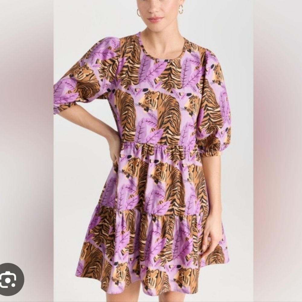 FARM Rio Tiger Leaves Lavender Puff Sleeve Mini Dress - Picture 11 of 12
